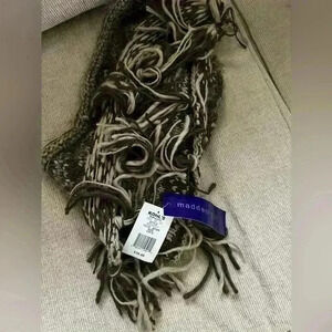 Madden Girl Infinity Scarf